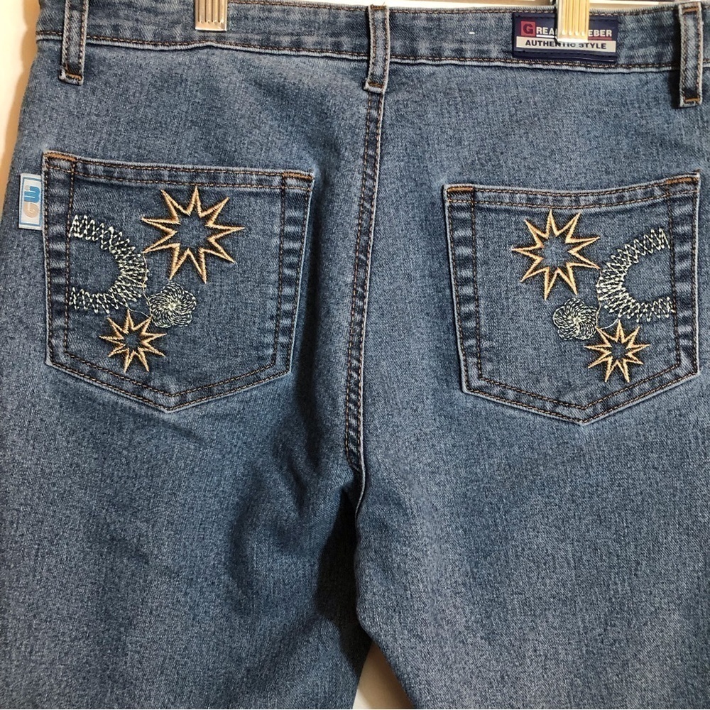 Women’s Cropped Denim Capris Size 31 Embellished Stars Flower Moon - Picture 3 of 12